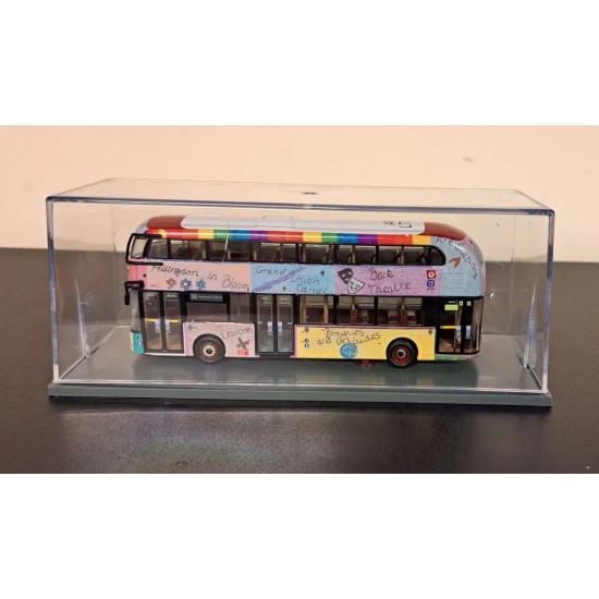 CORGI 1/76 NEW ROUTEMASTER ARRIVA ROUTE 38 HACKNEY CENTRAL OM46632A - DAMAGED