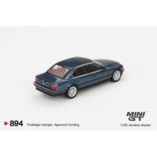 1/64 BMW 750IL SORRENTO BLUE METALLIC (LHD) BLISTER PACKAGING