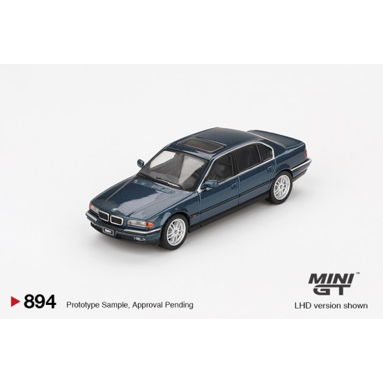 1/64 BMW 750IL SORRENTO BLUE METALLIC (LHD) BLISTER PACKAGING