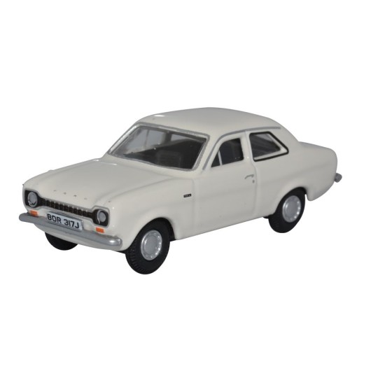 1/76 ERMINE WHITE FORD ESCORT MK1